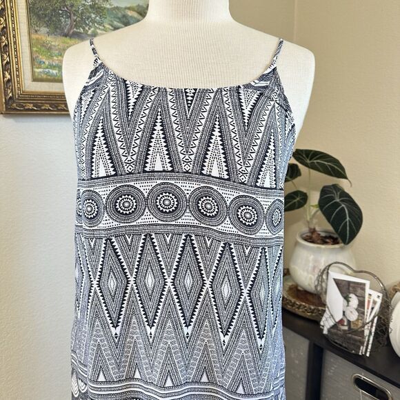 H&M Shift Slip Midi Dress Black White Geometric Spaghetti Straps Women's Size 10 - Picture 2 of 9